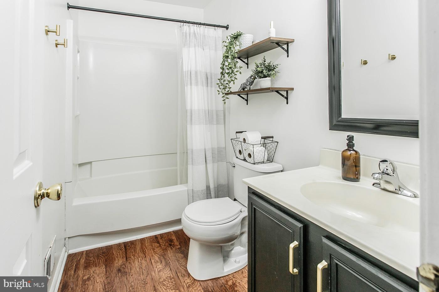 HERITAGE RIDGE - Residential