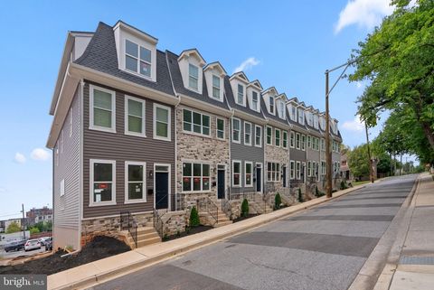 4415 OGLETHORPE STREET HYATTSVILLE MD 20781