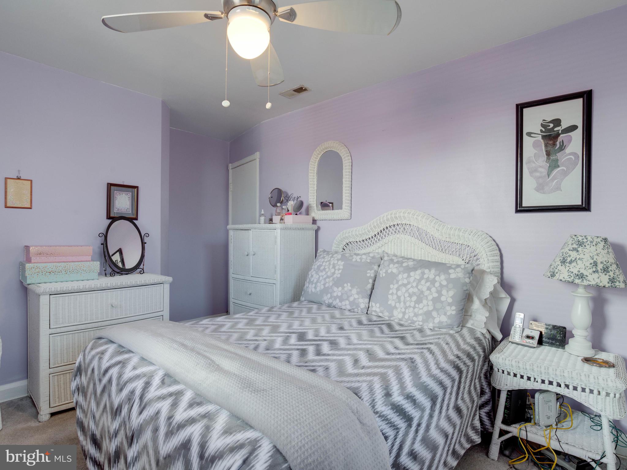 HOWARD PARK - Residential