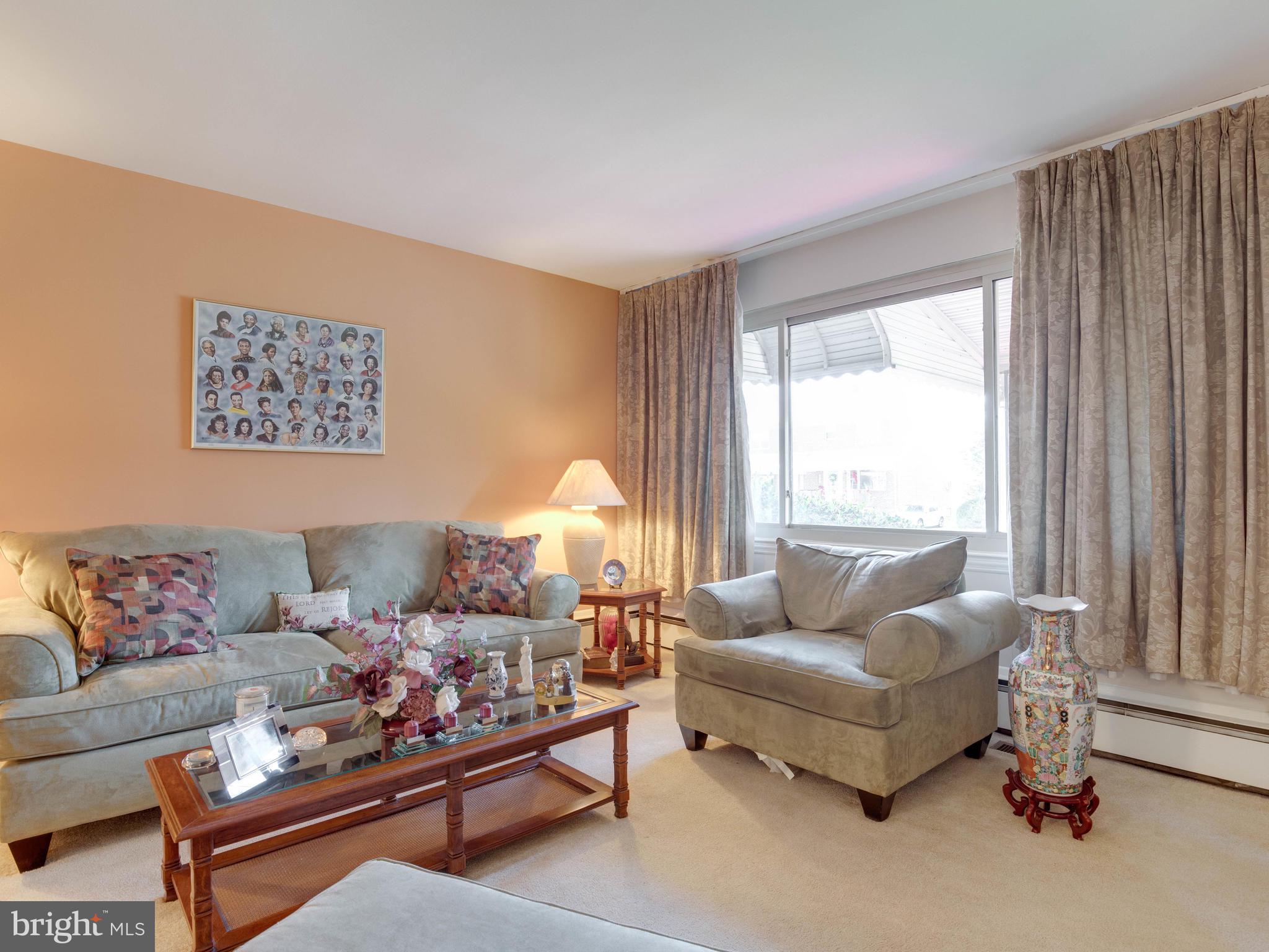 HOWARD PARK - Residential