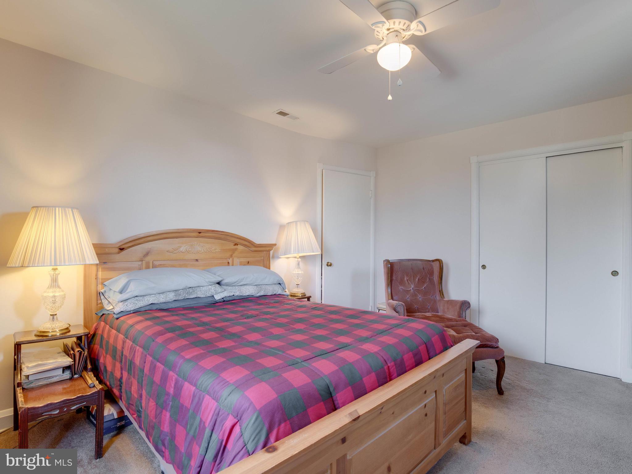 HOWARD PARK - Residential