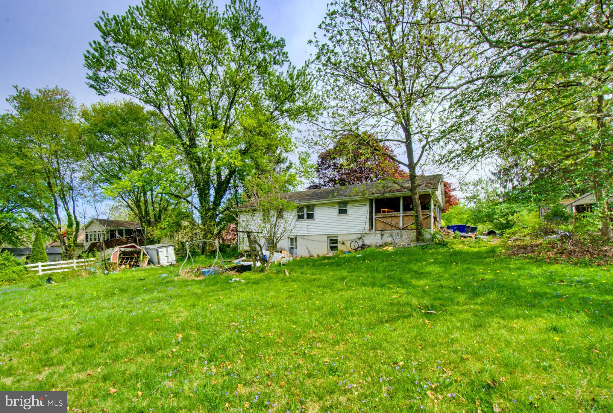 ABERDEEN HILLS - Residential