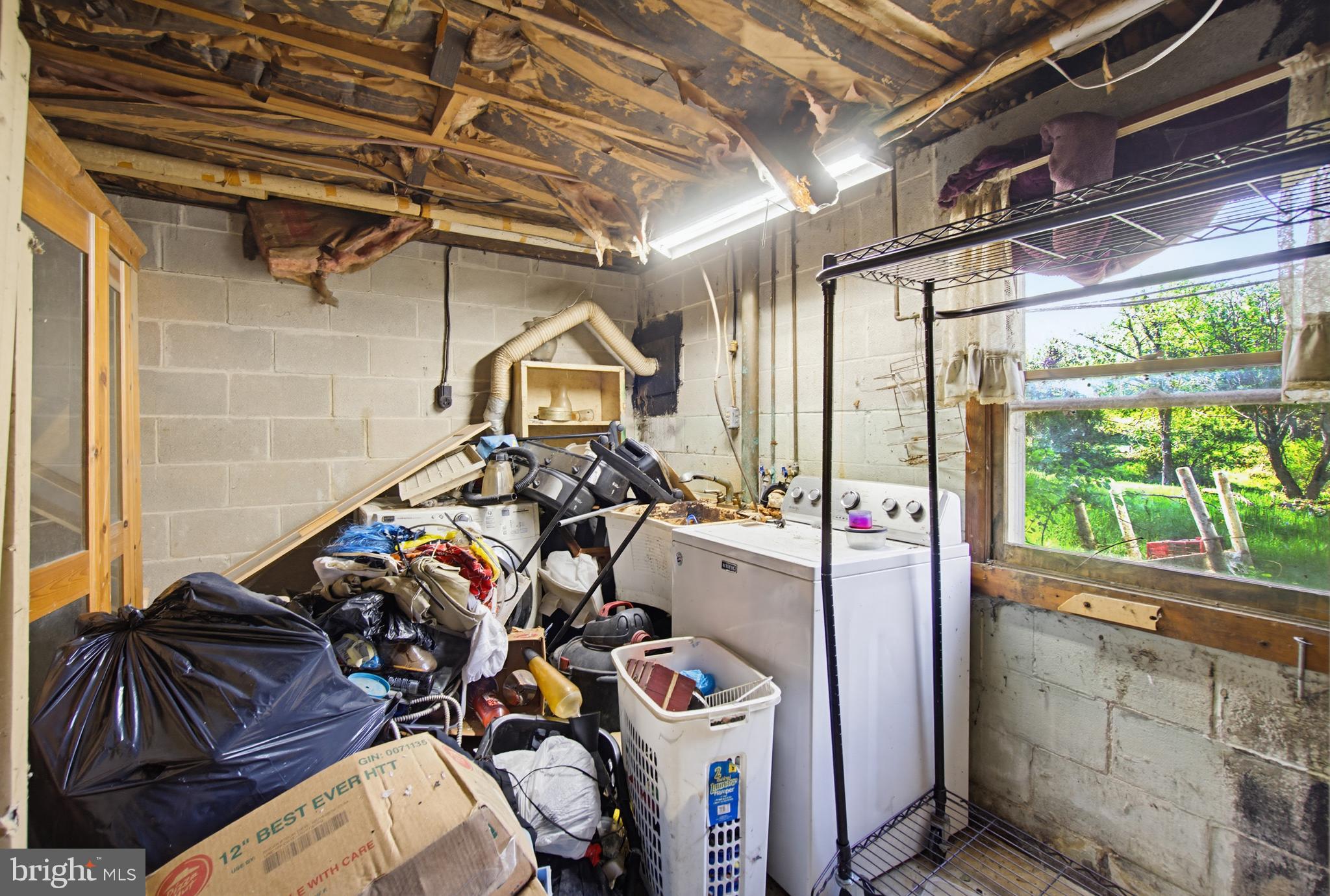 ABERDEEN HILLS - Residential