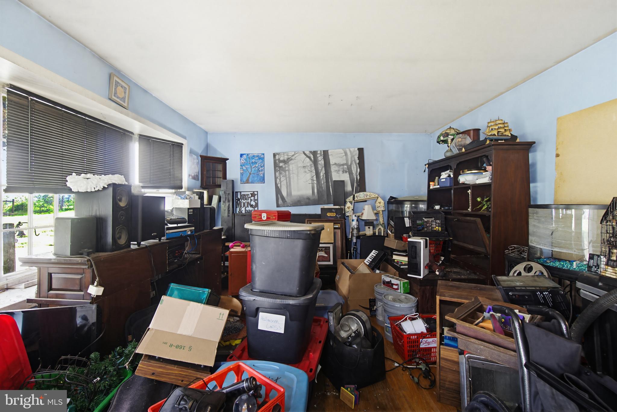 ABERDEEN HILLS - Residential