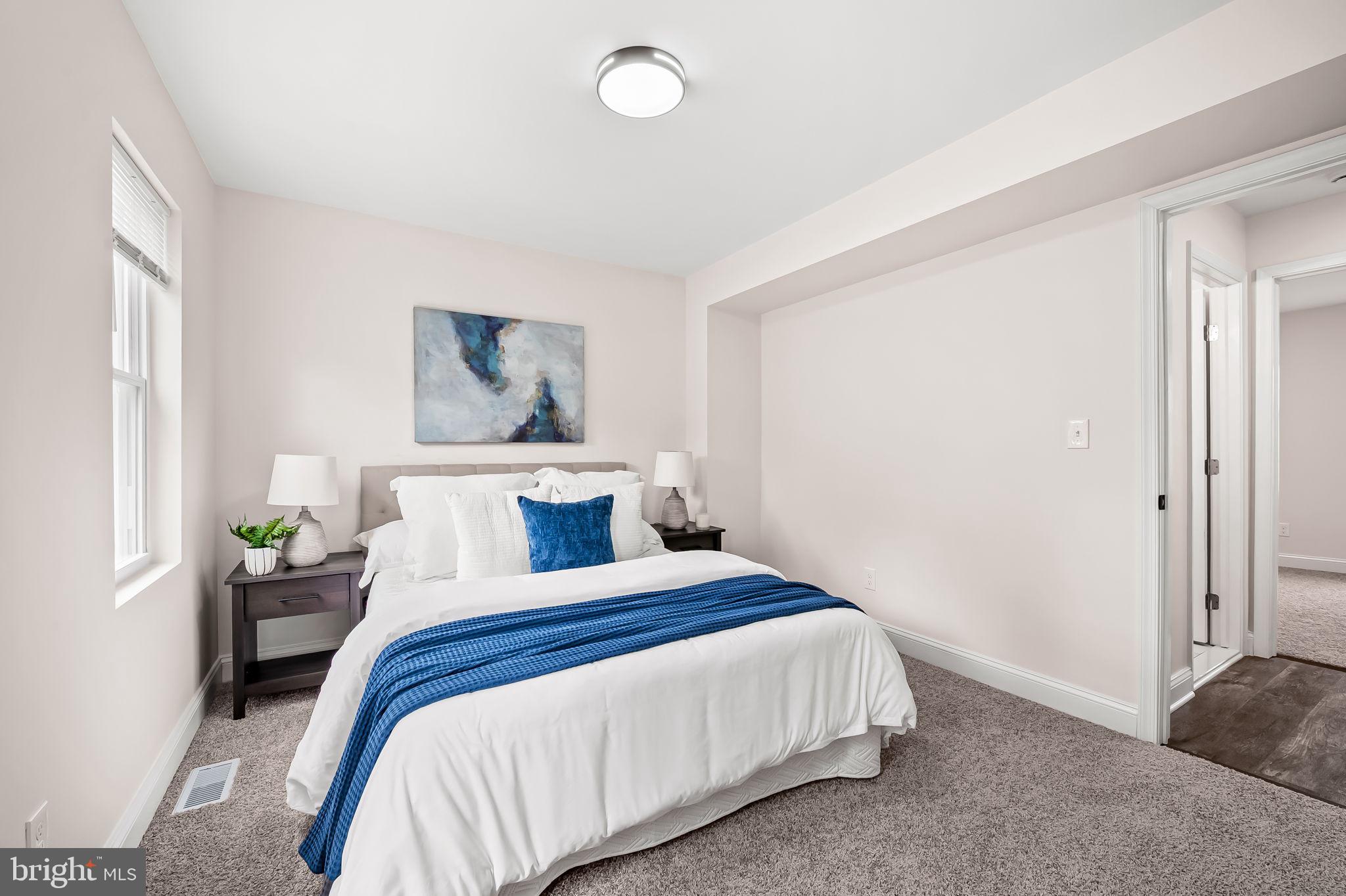 EAST BALTIMORE MIDWAY - Residential