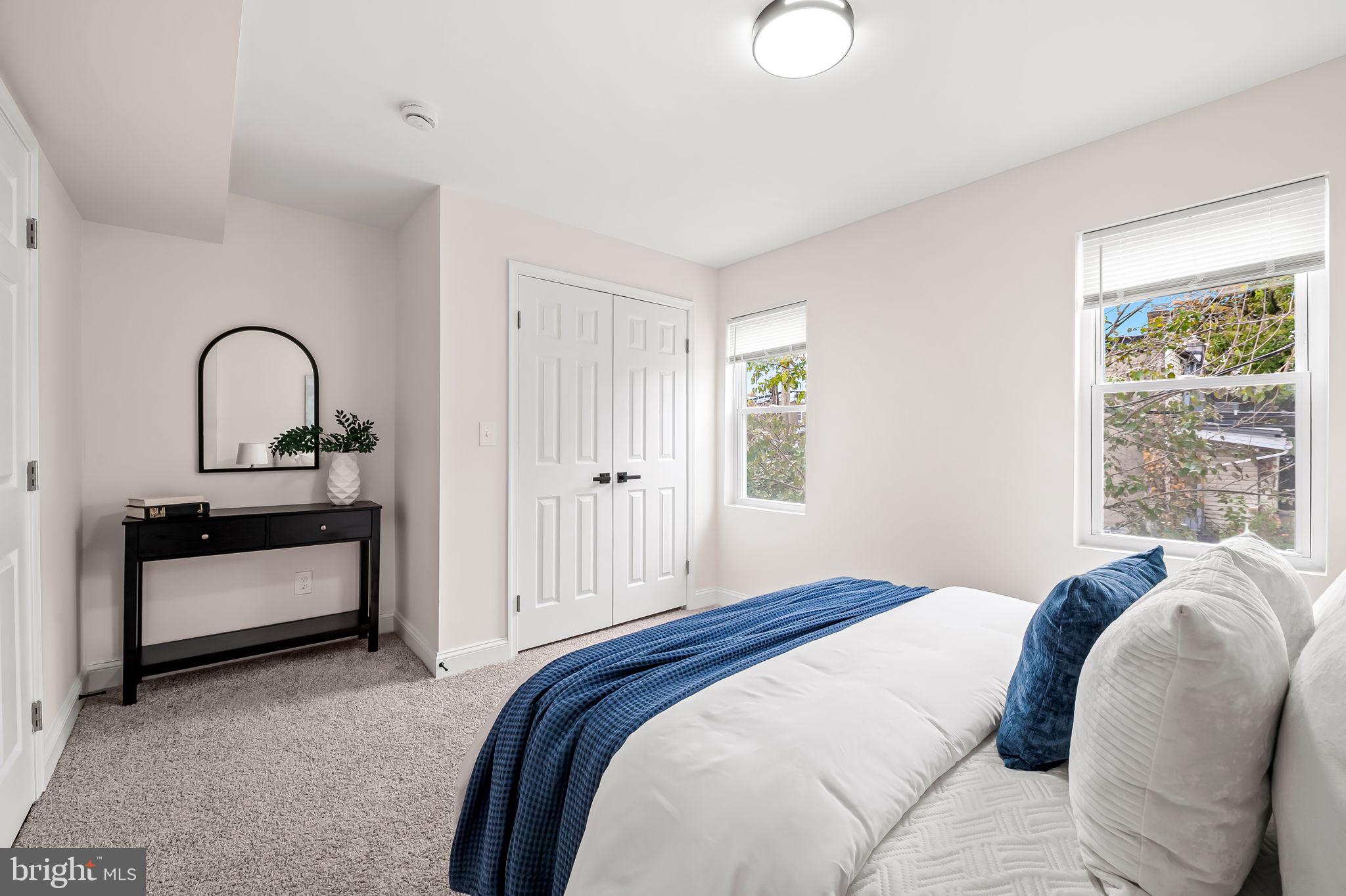 EAST BALTIMORE MIDWAY - Residential