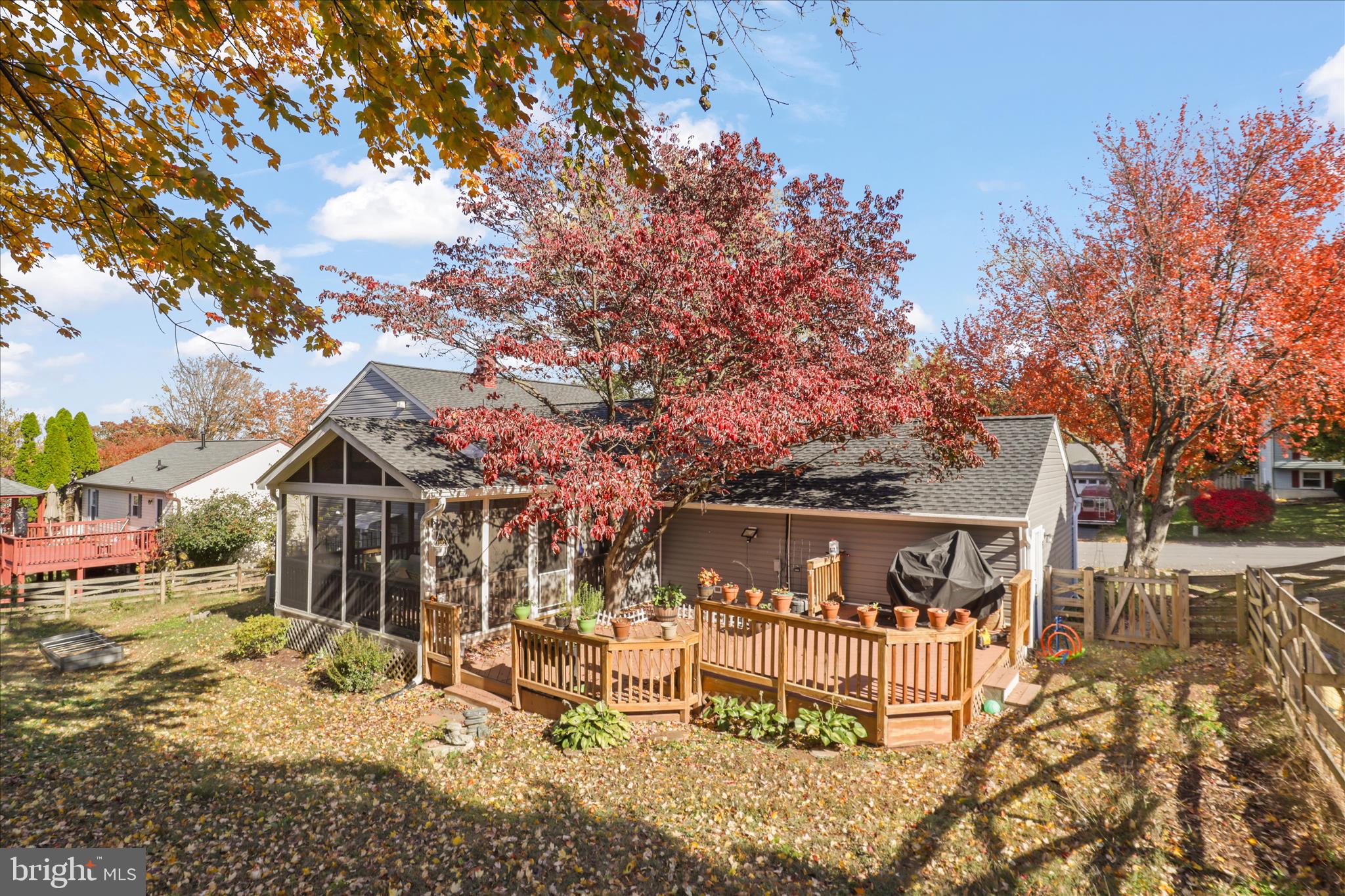 SPRING GROVE FARM - Residential