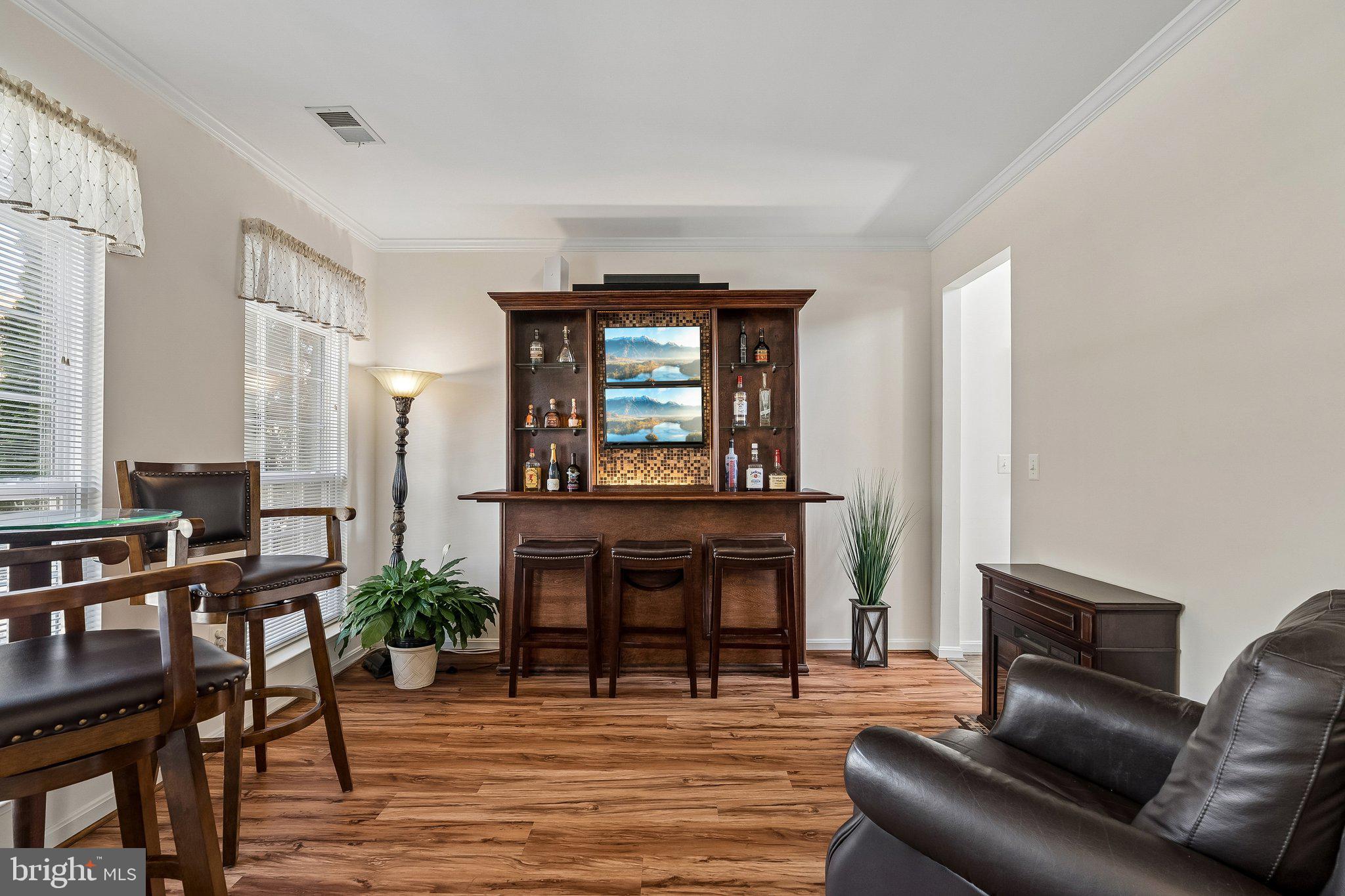 43351 FULLERTON STREET