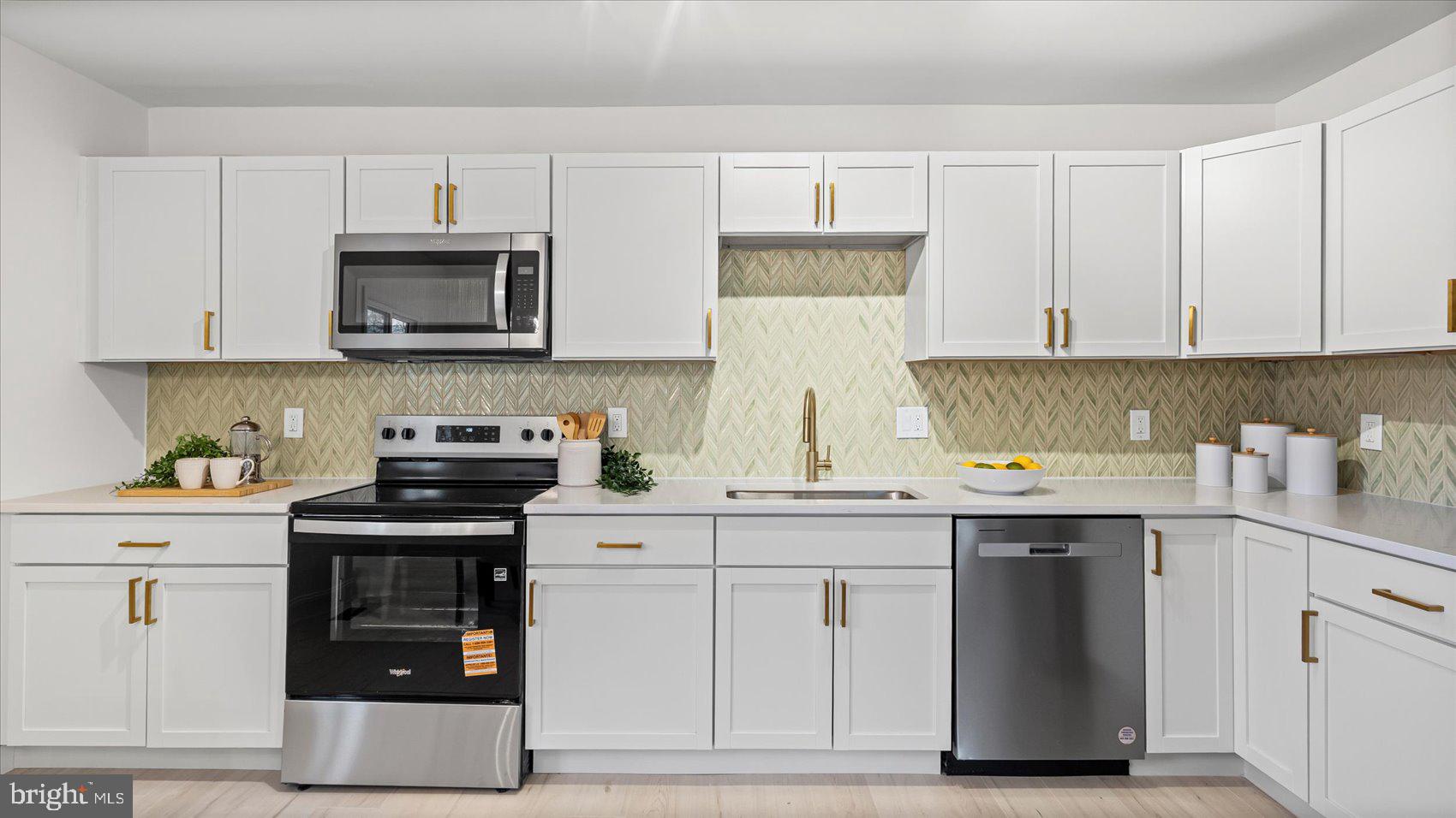 VALLEY FORGE - Residential