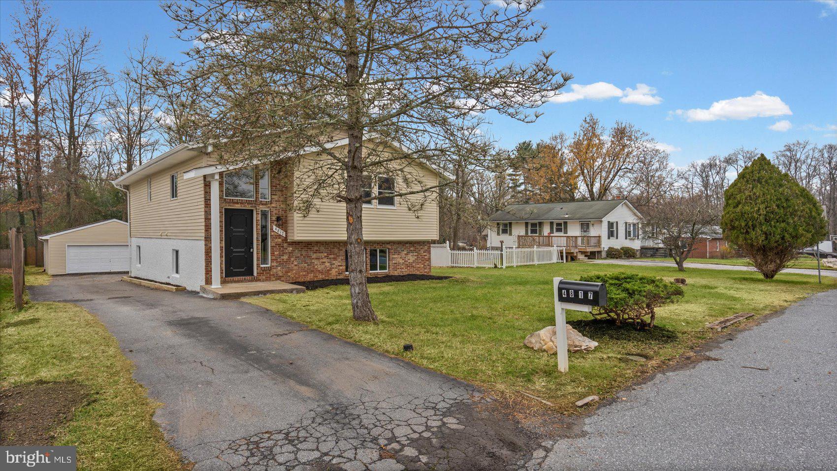 VALLEY FORGE - Residential