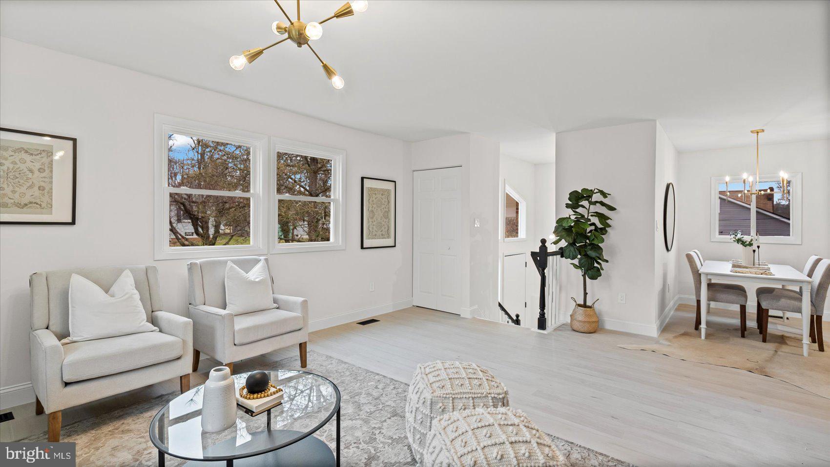 VALLEY FORGE - Residential