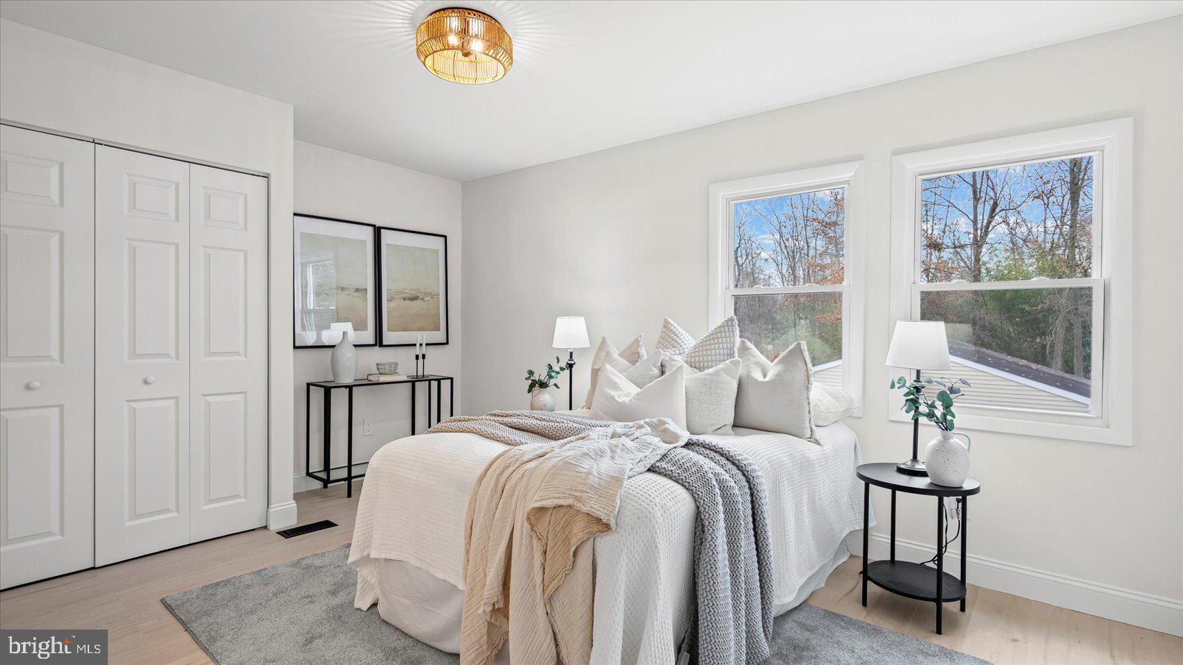 VALLEY FORGE - Residential