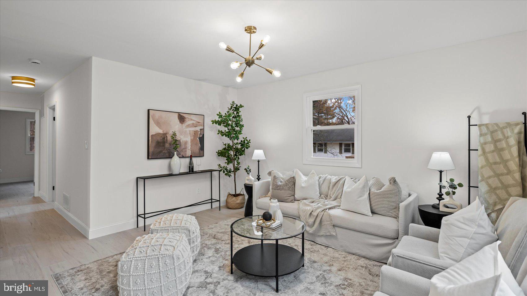 VALLEY FORGE - Residential