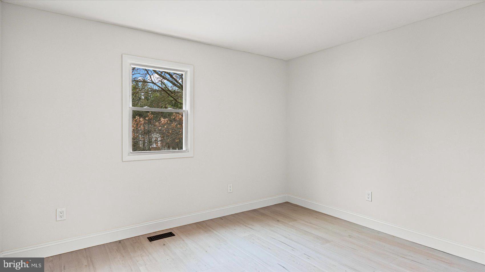 VALLEY FORGE - Residential