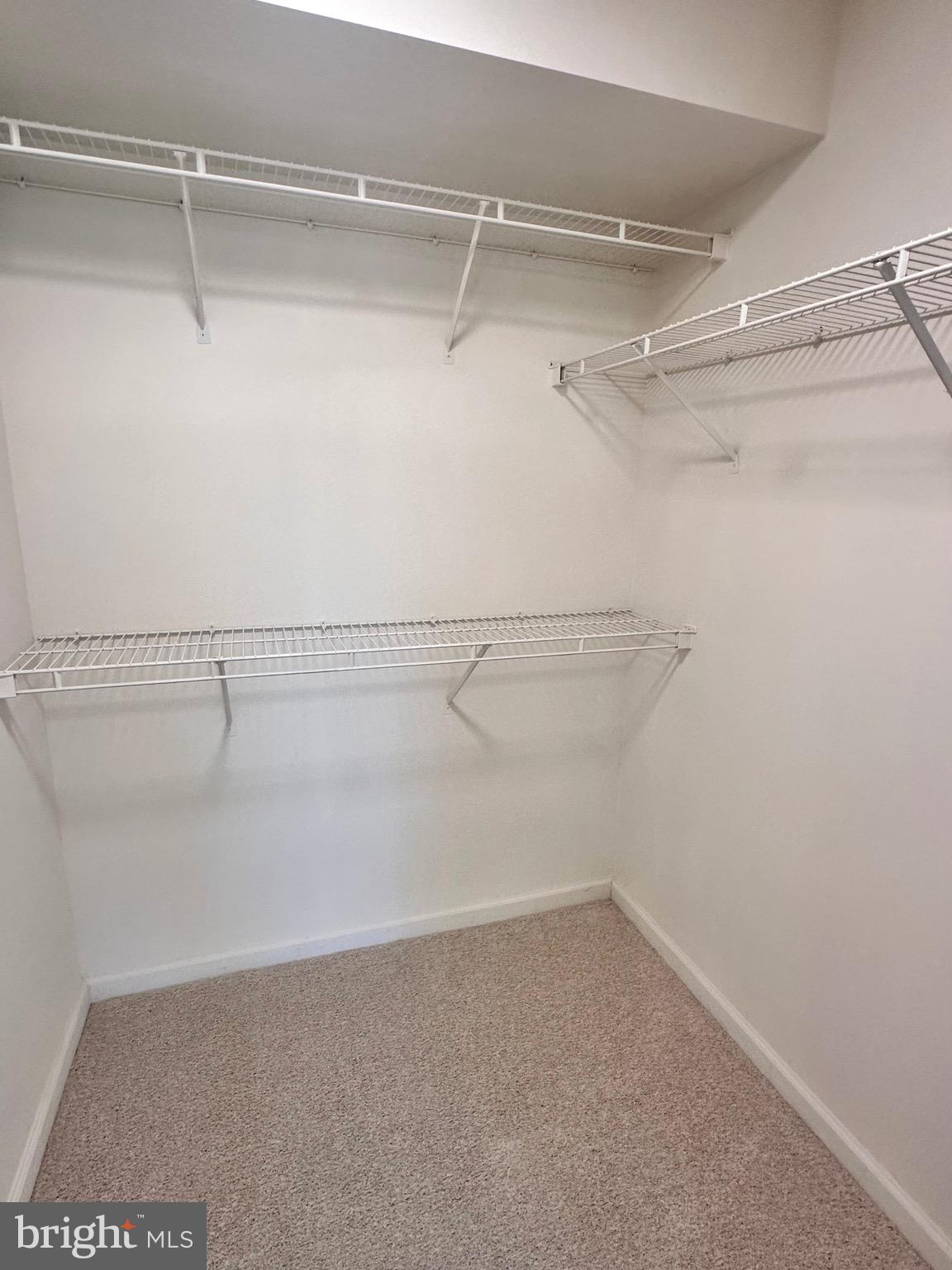 SOUTH MEADOWS - Residential