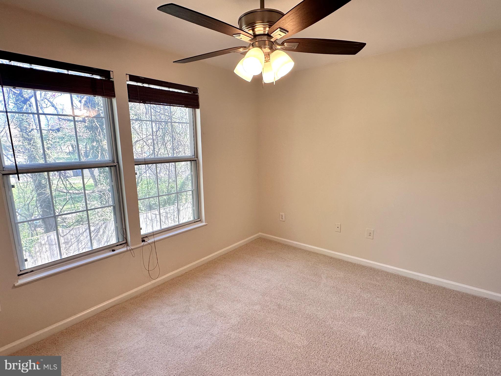 SOUTH MEADOWS - Residential