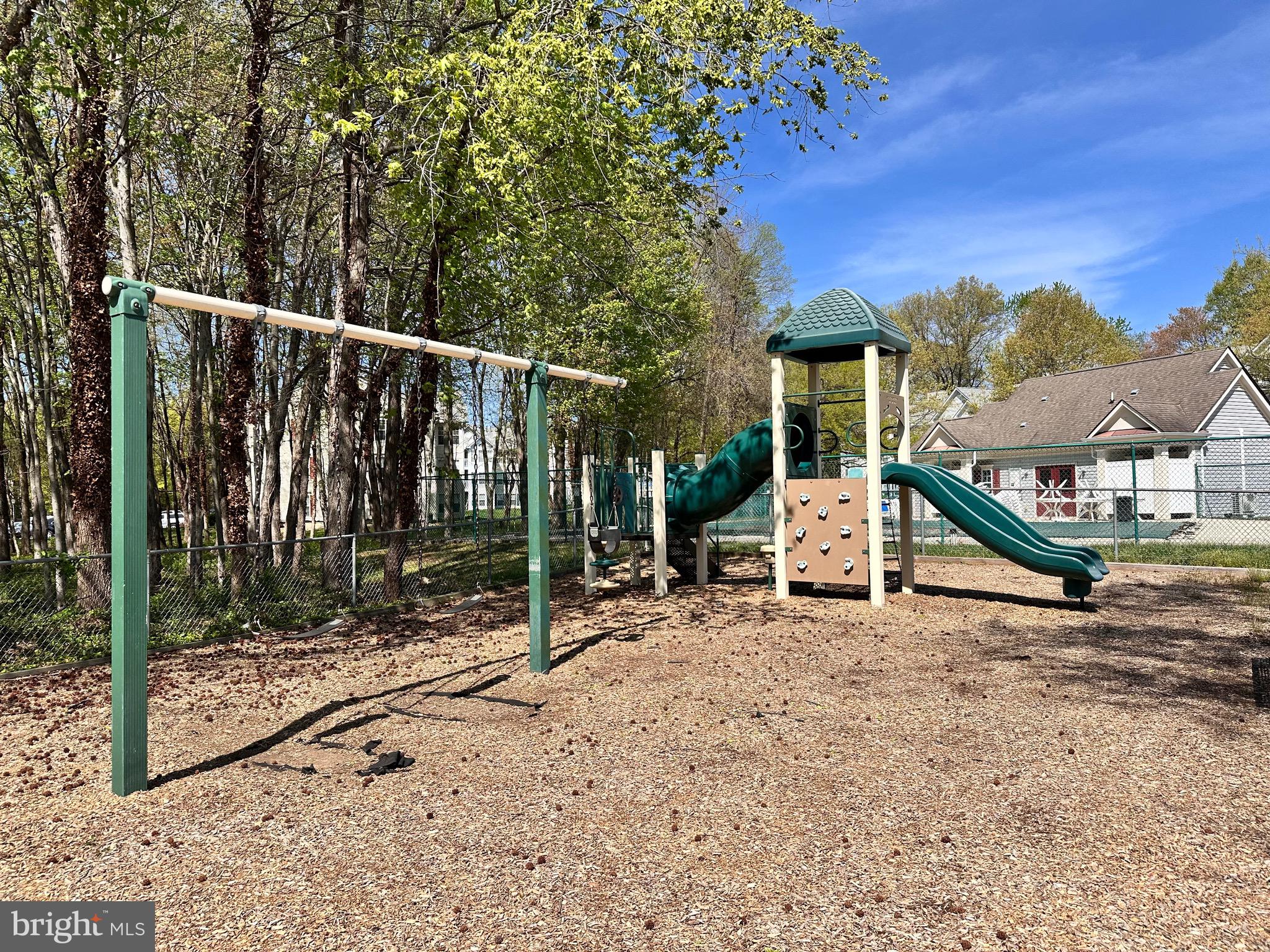 SOUTH MEADOWS - Residential