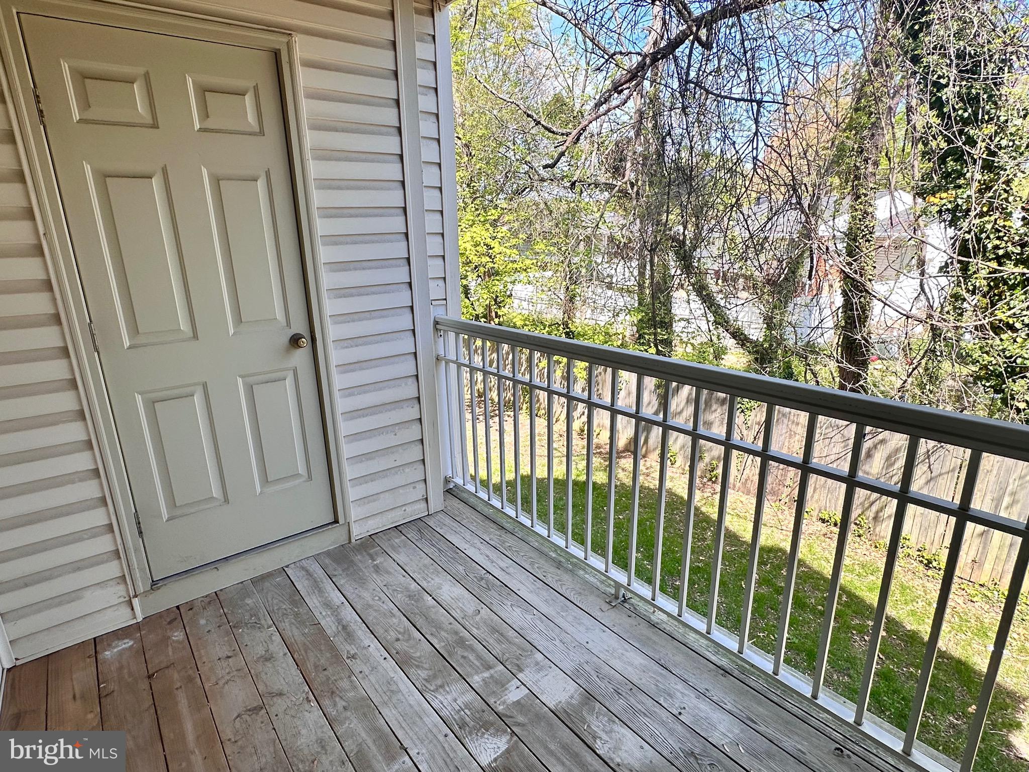 SOUTH MEADOWS - Residential