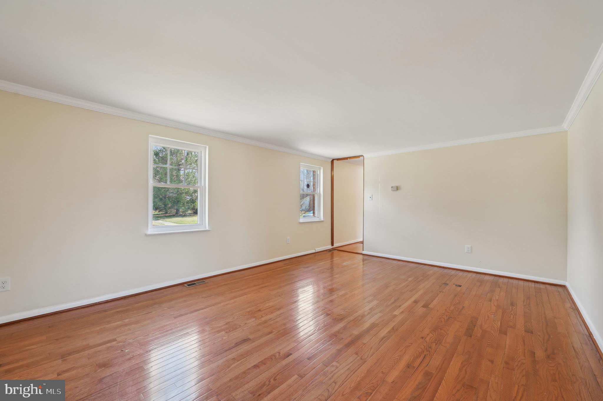 WOODBRIDGE VALLEY - Residential