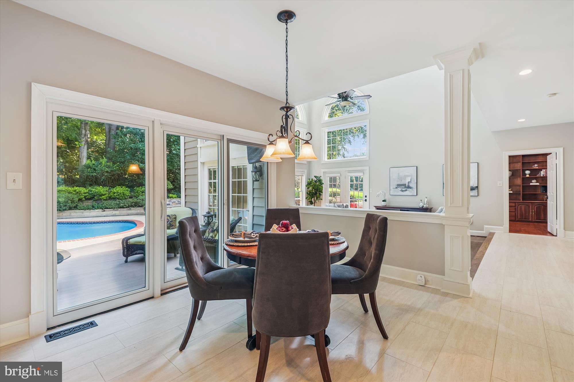 FOX DEN ESTATES - Residential