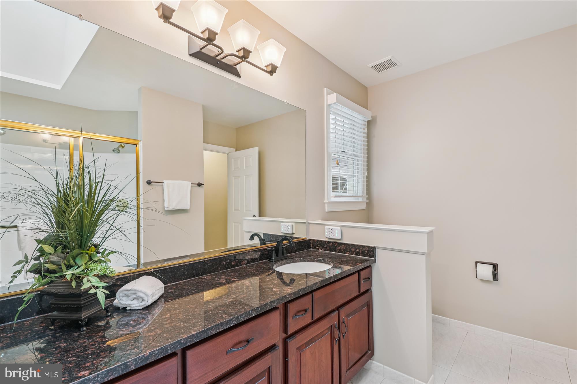 FOX DEN ESTATES - Residential