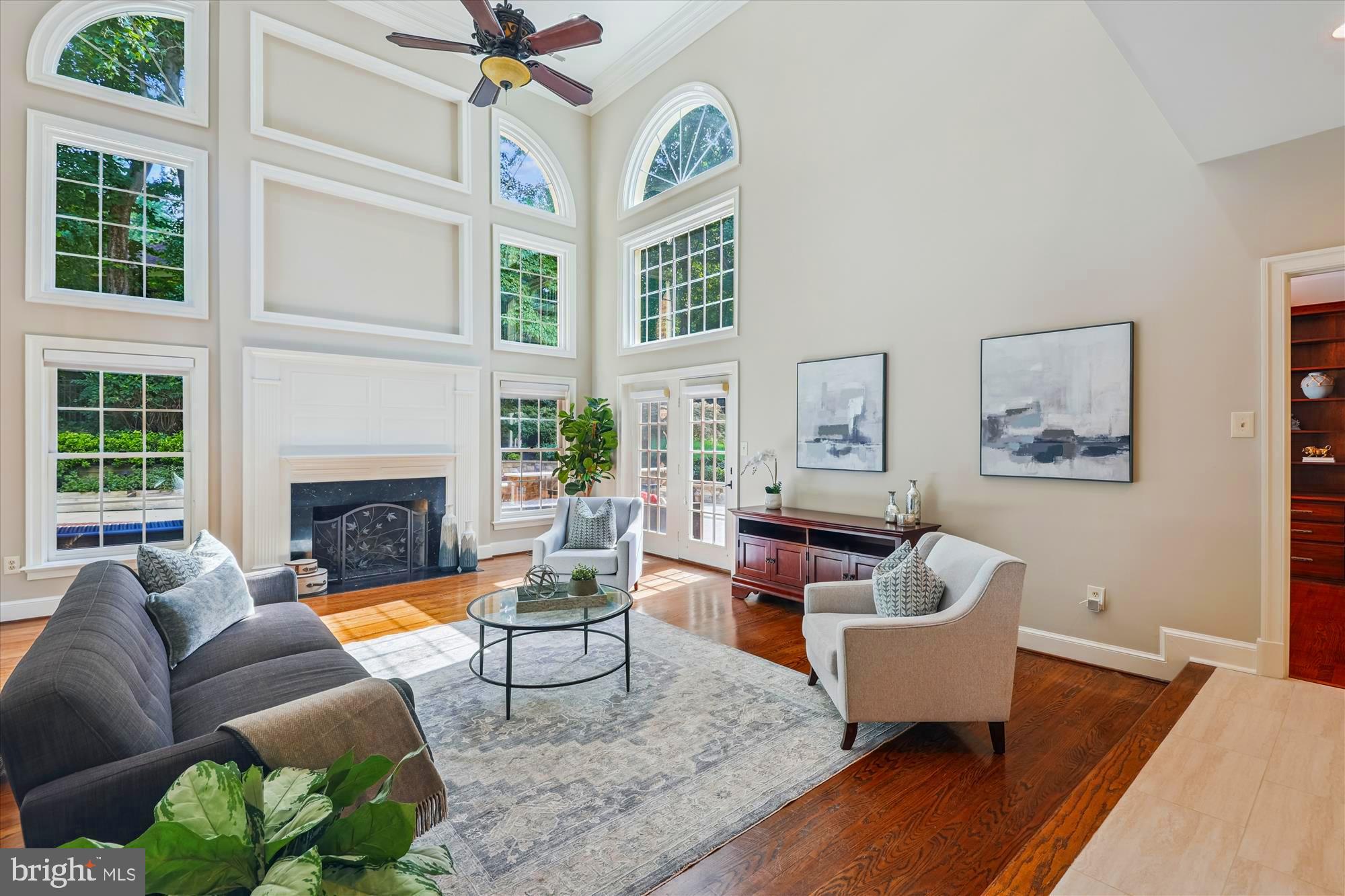 FOX DEN ESTATES - Residential