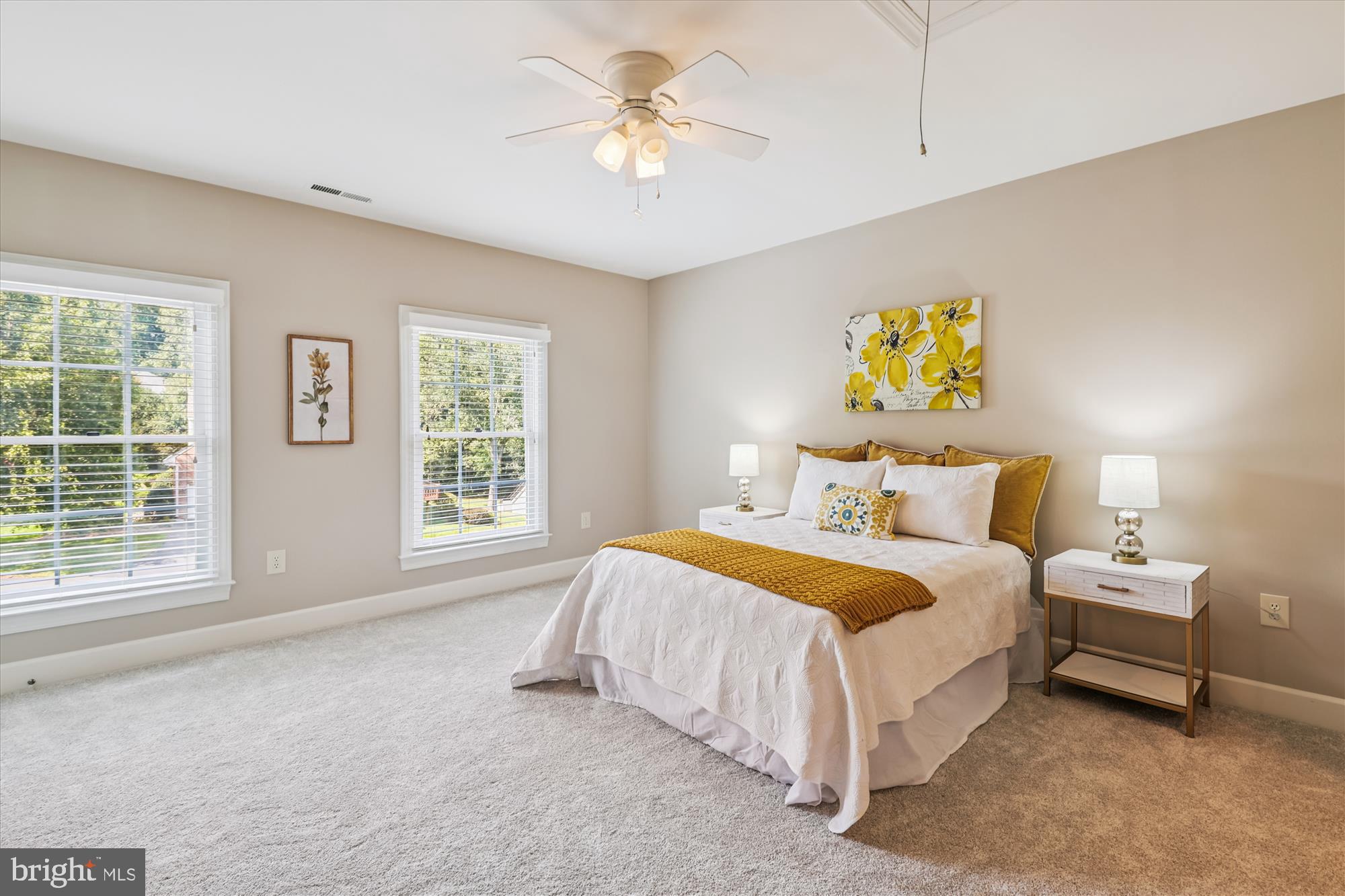 FOX DEN ESTATES - Residential