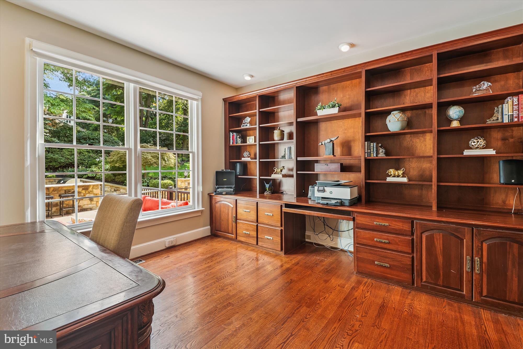 FOX DEN ESTATES - Residential