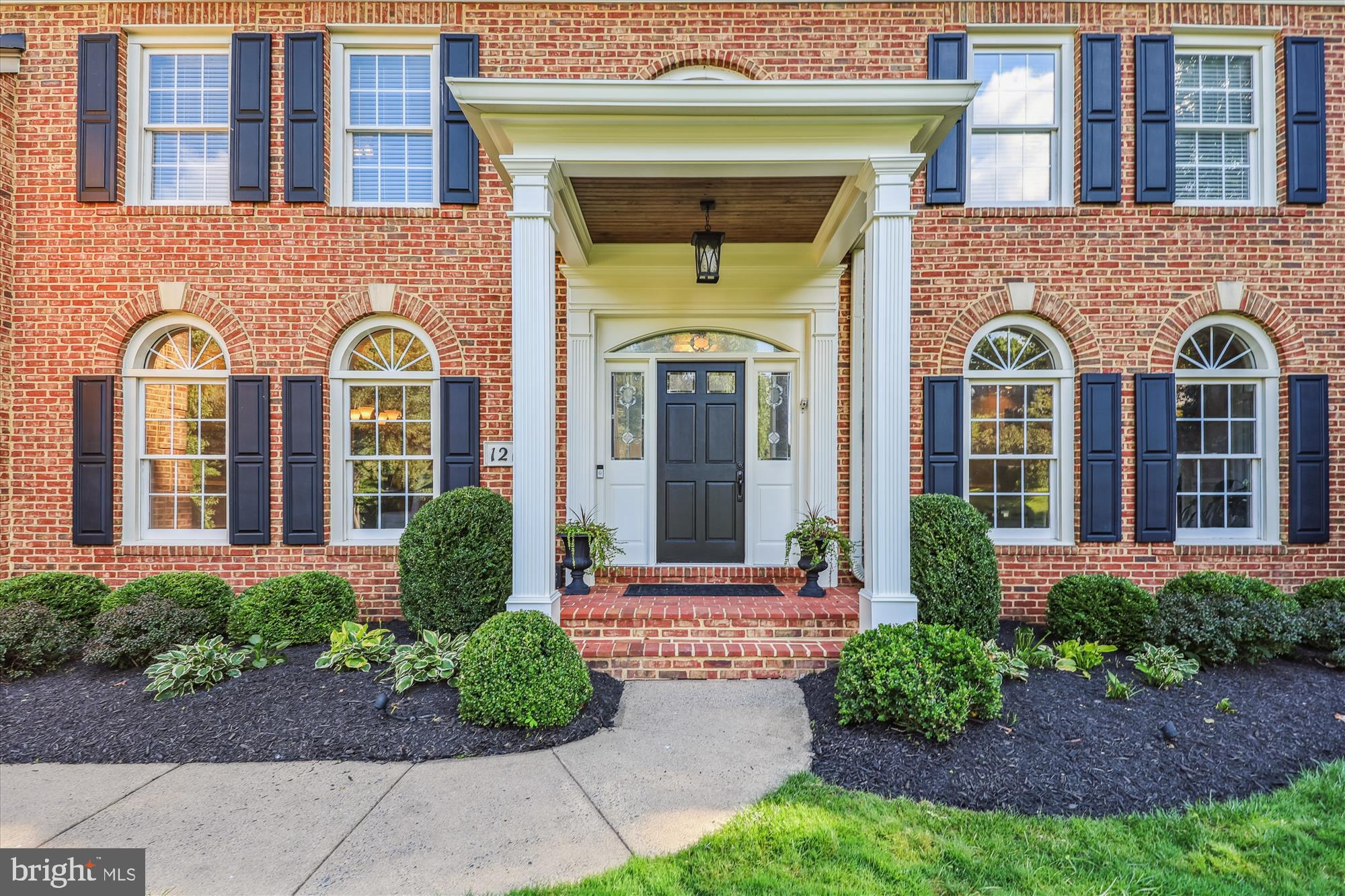 FOX DEN ESTATES - Residential