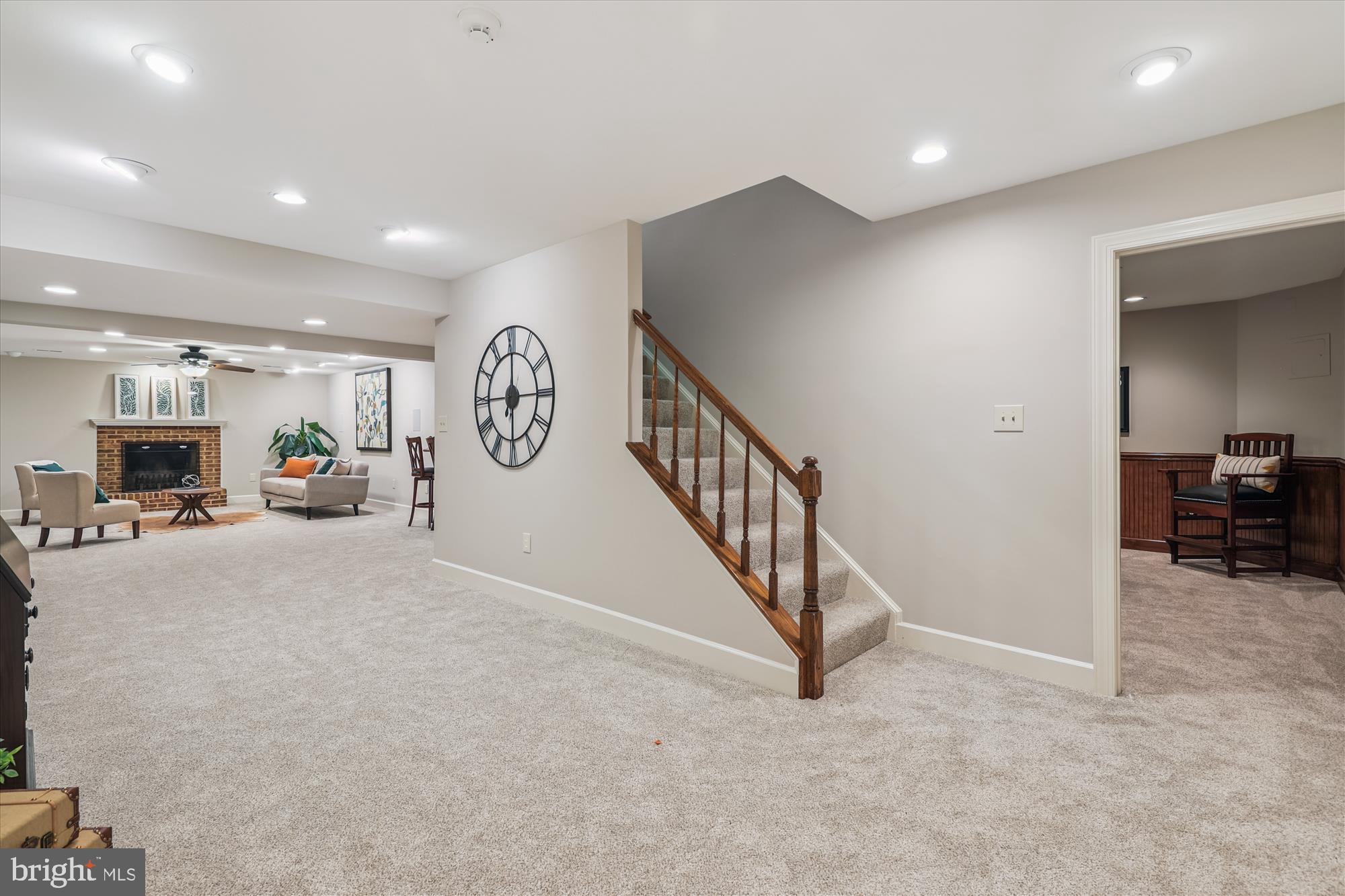 FOX DEN ESTATES - Residential