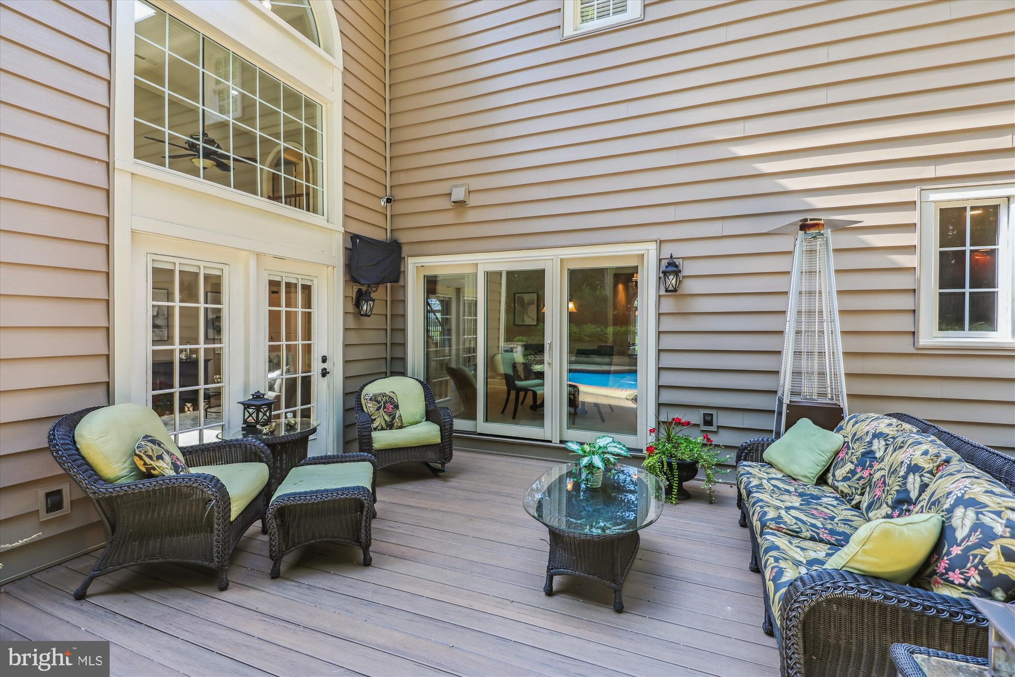 FOX DEN ESTATES - Residential