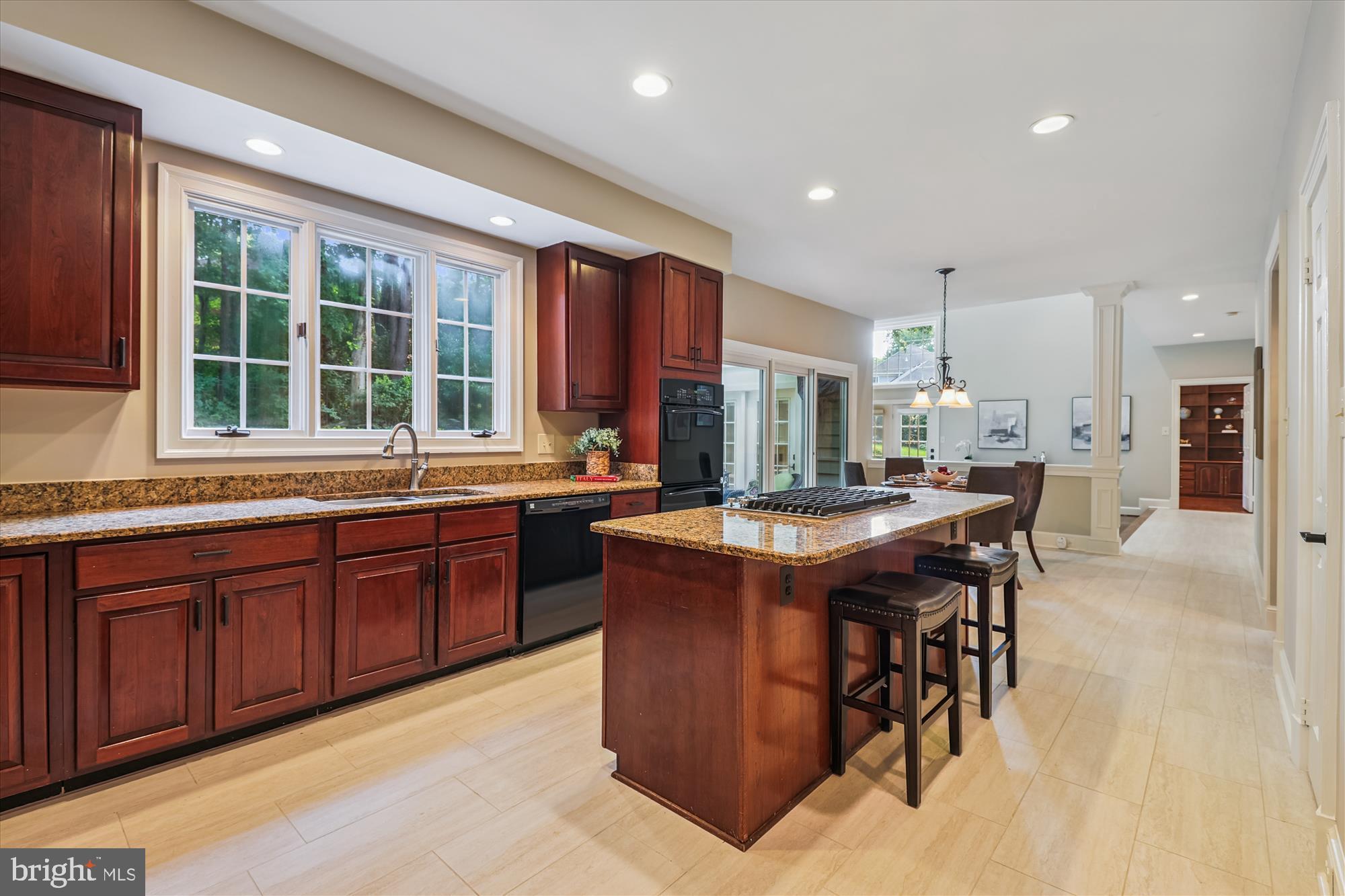 FOX DEN ESTATES - Residential