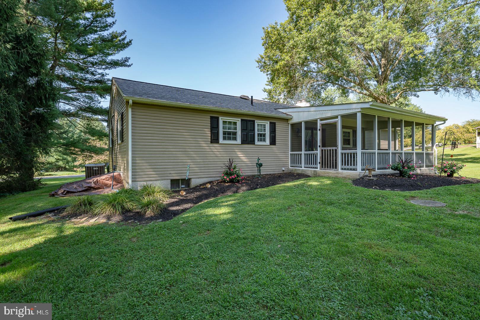 FALLOWFIELD FARMS - Residential