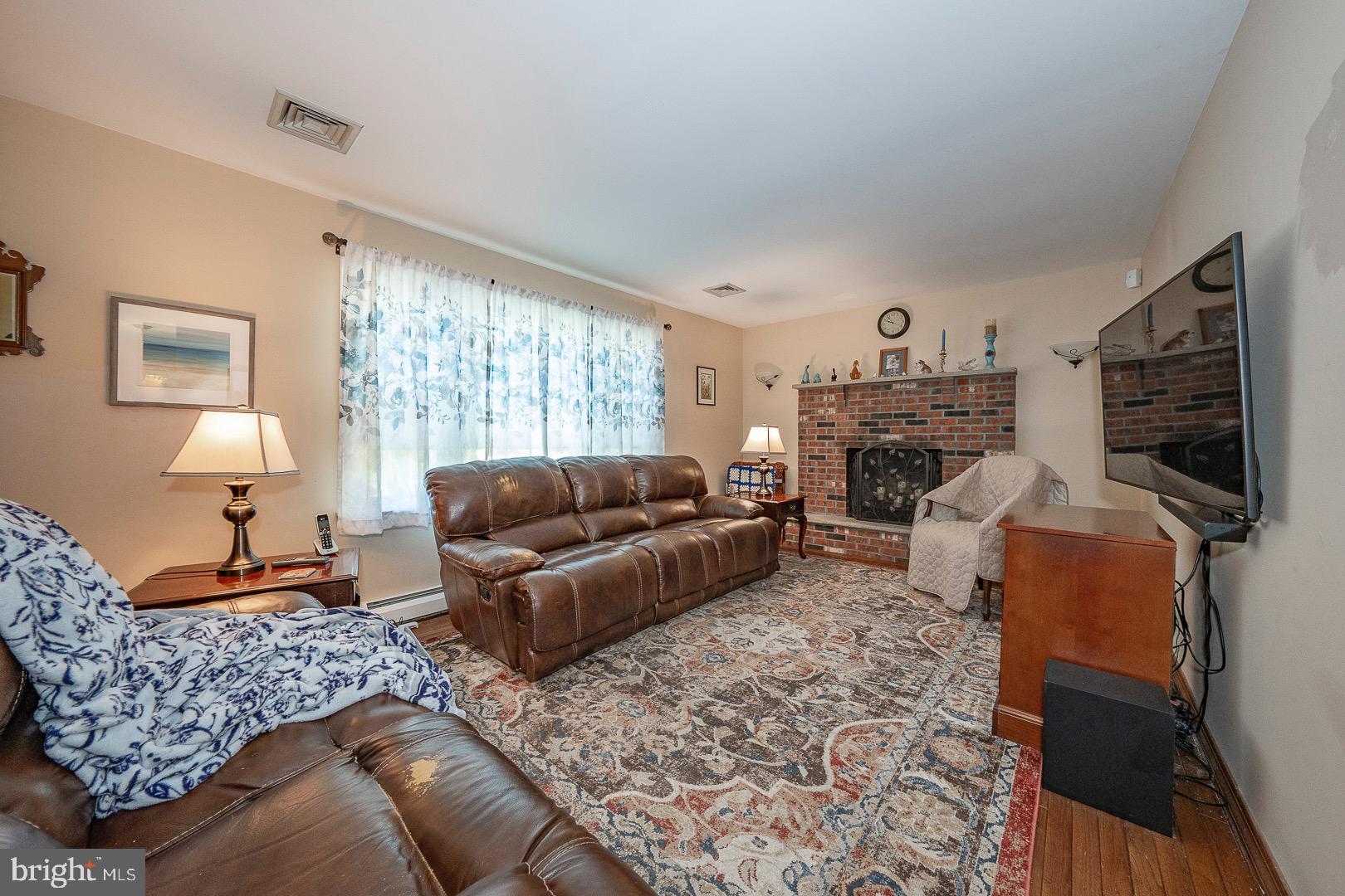 FALLOWFIELD FARMS - Residential