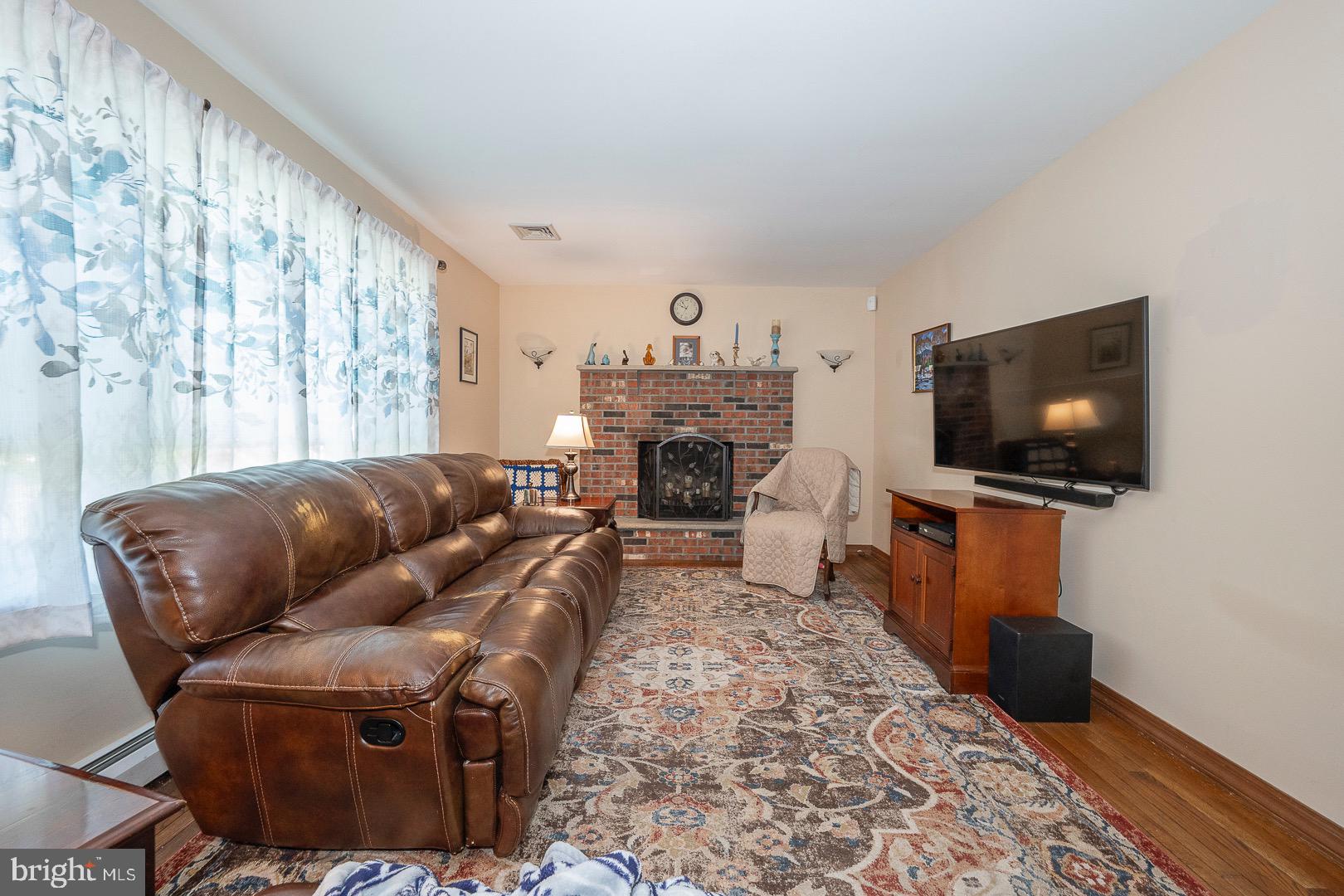 FALLOWFIELD FARMS - Residential