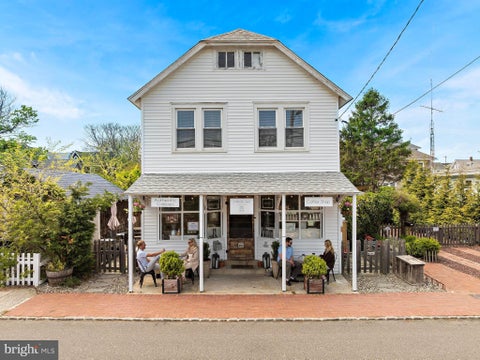 Photo of 210 N Beach Avenue, BEACH HAVEN, NJ 08008 (MLS # NJOC2042004)