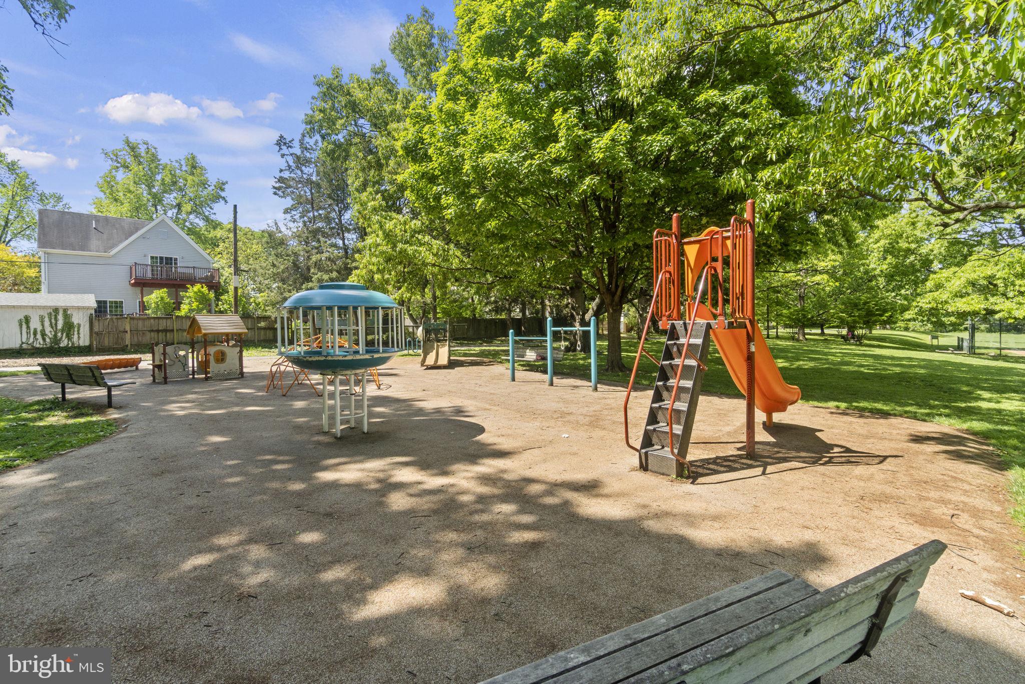 CHEVY CHASE TERRACE - Residential