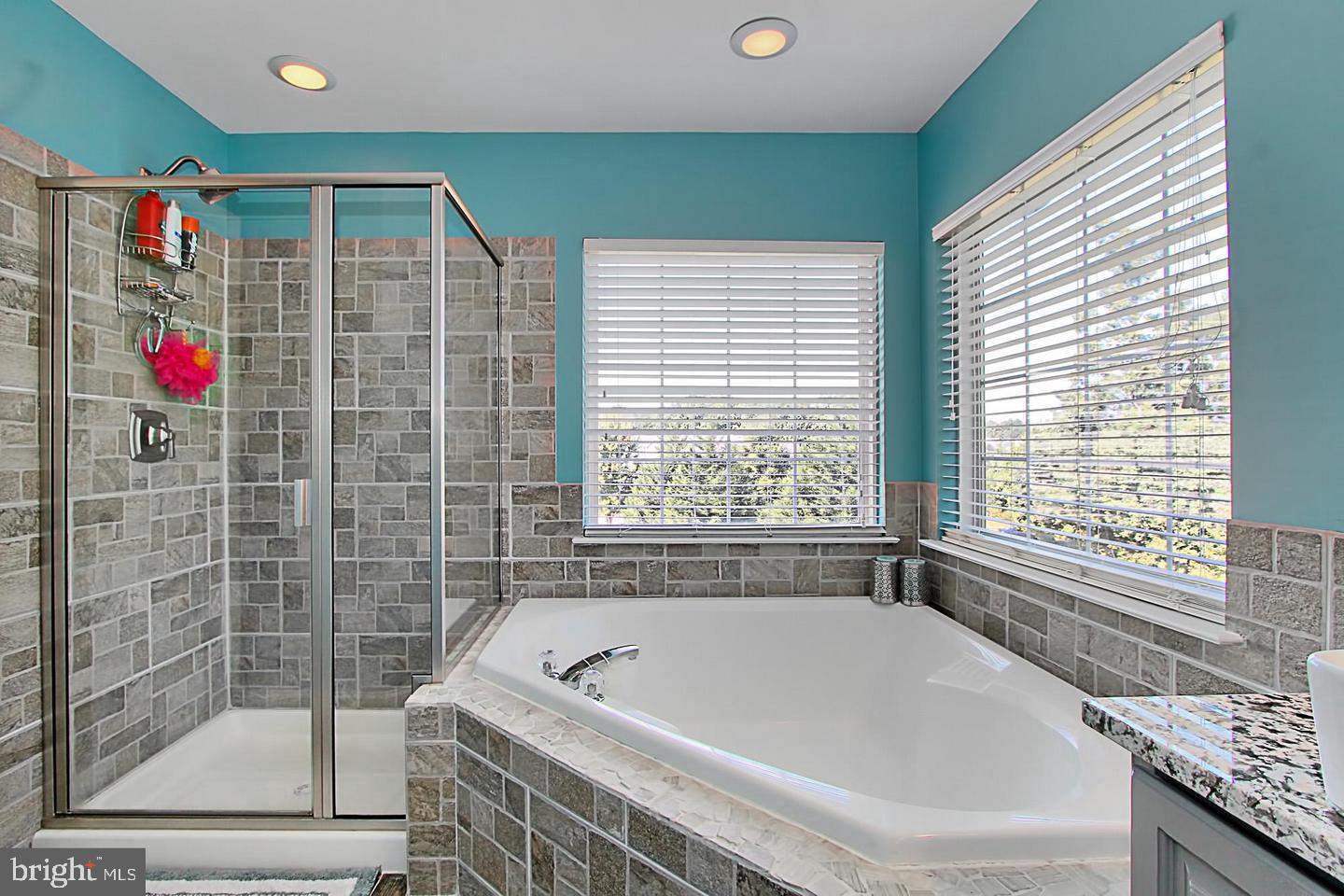 PRINCETON WOODS - Residential