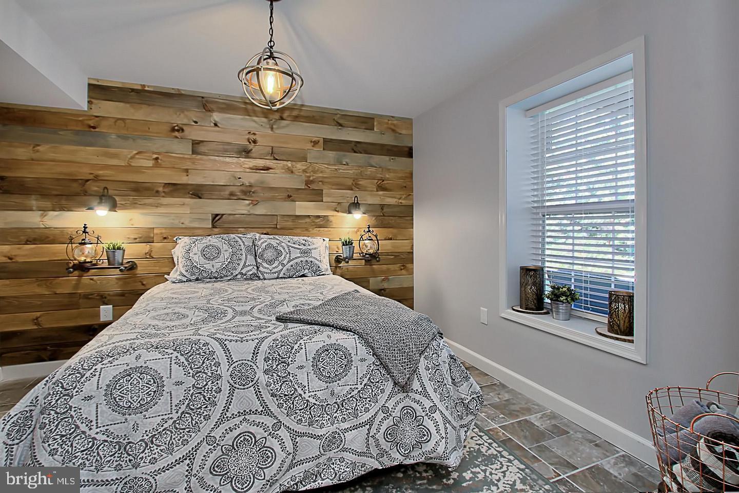 PRINCETON WOODS - Residential