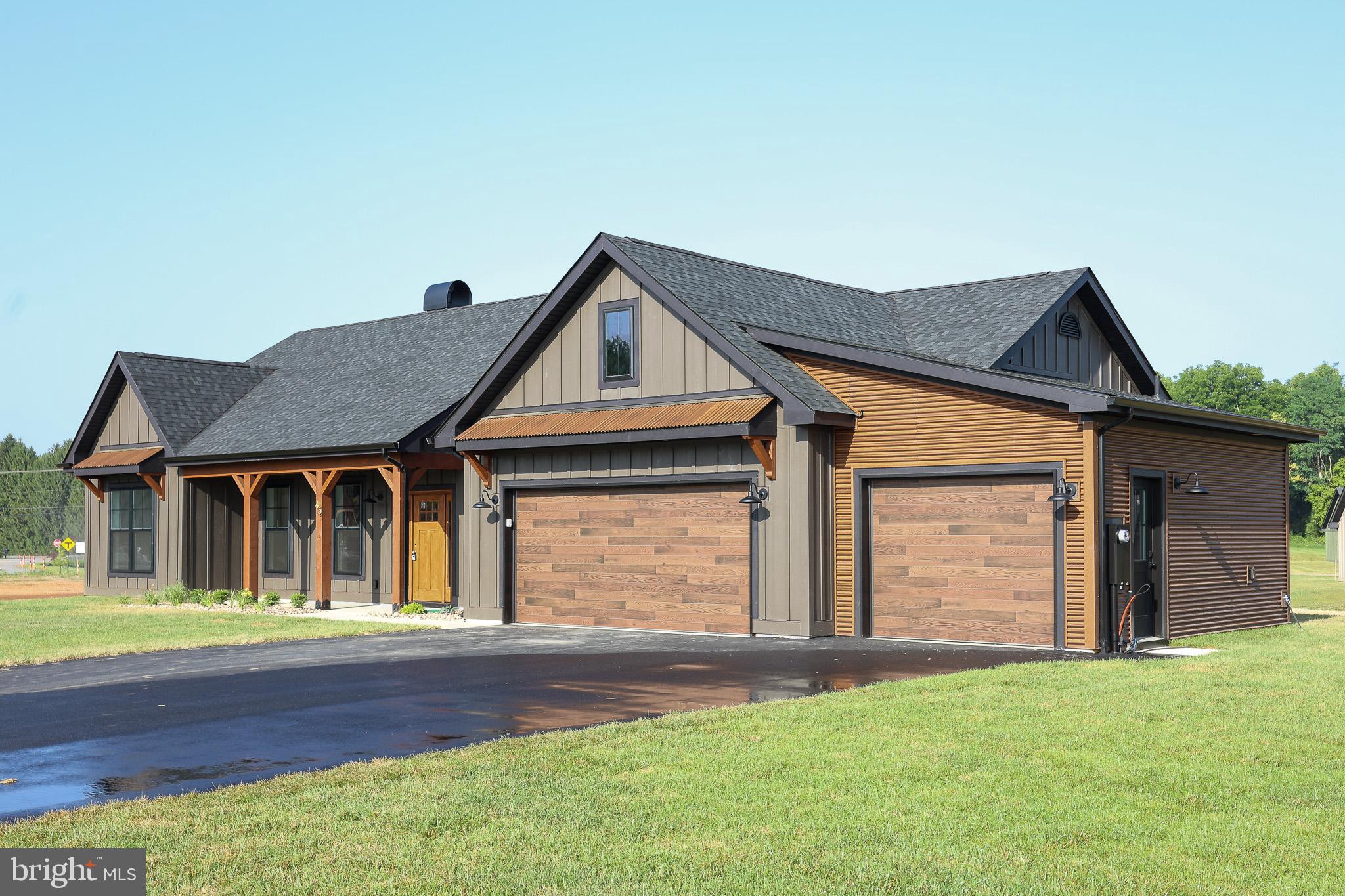 45 GRAND RAPIDS DRIVE