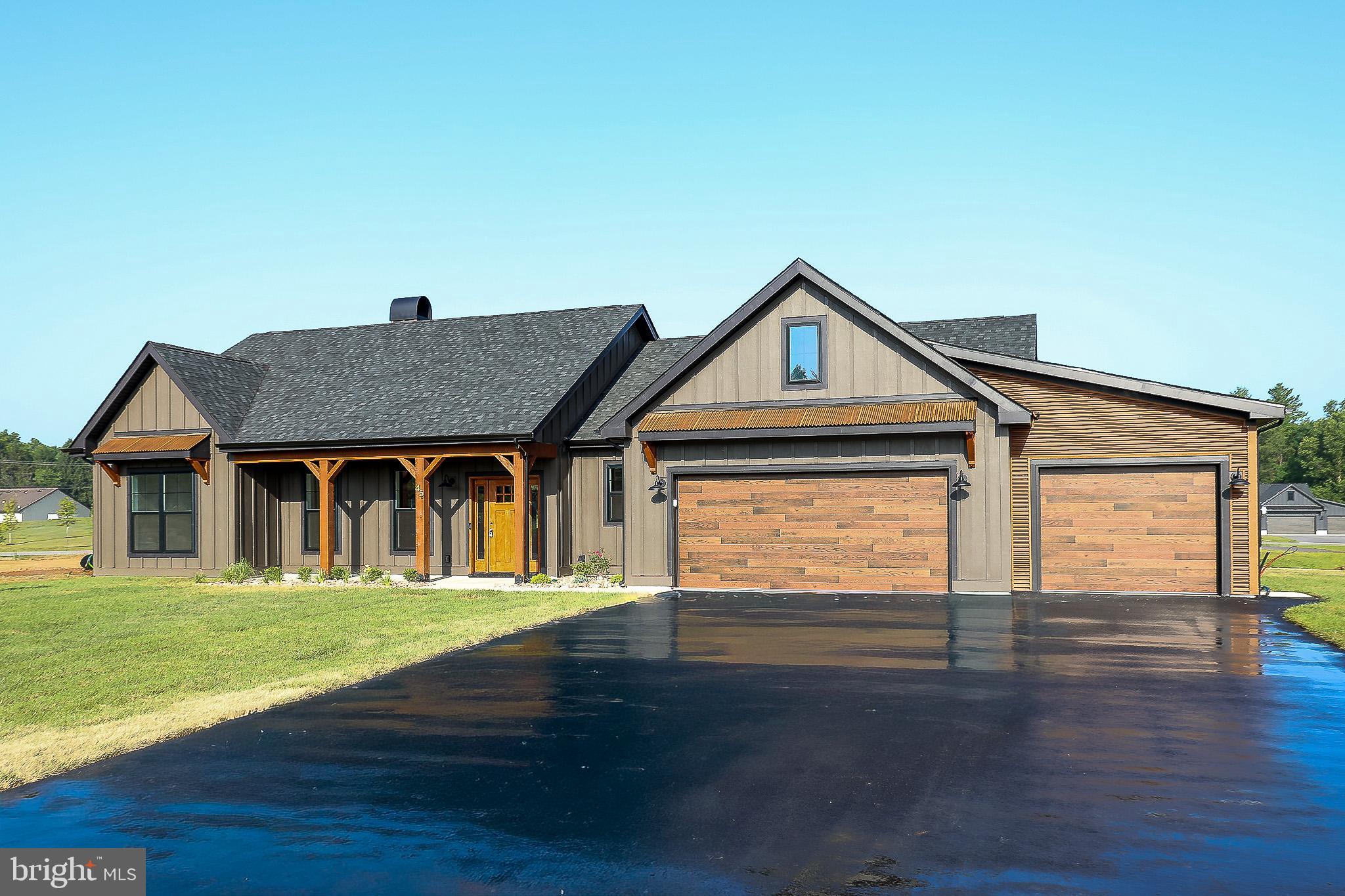 45 GRAND RAPIDS DRIVE