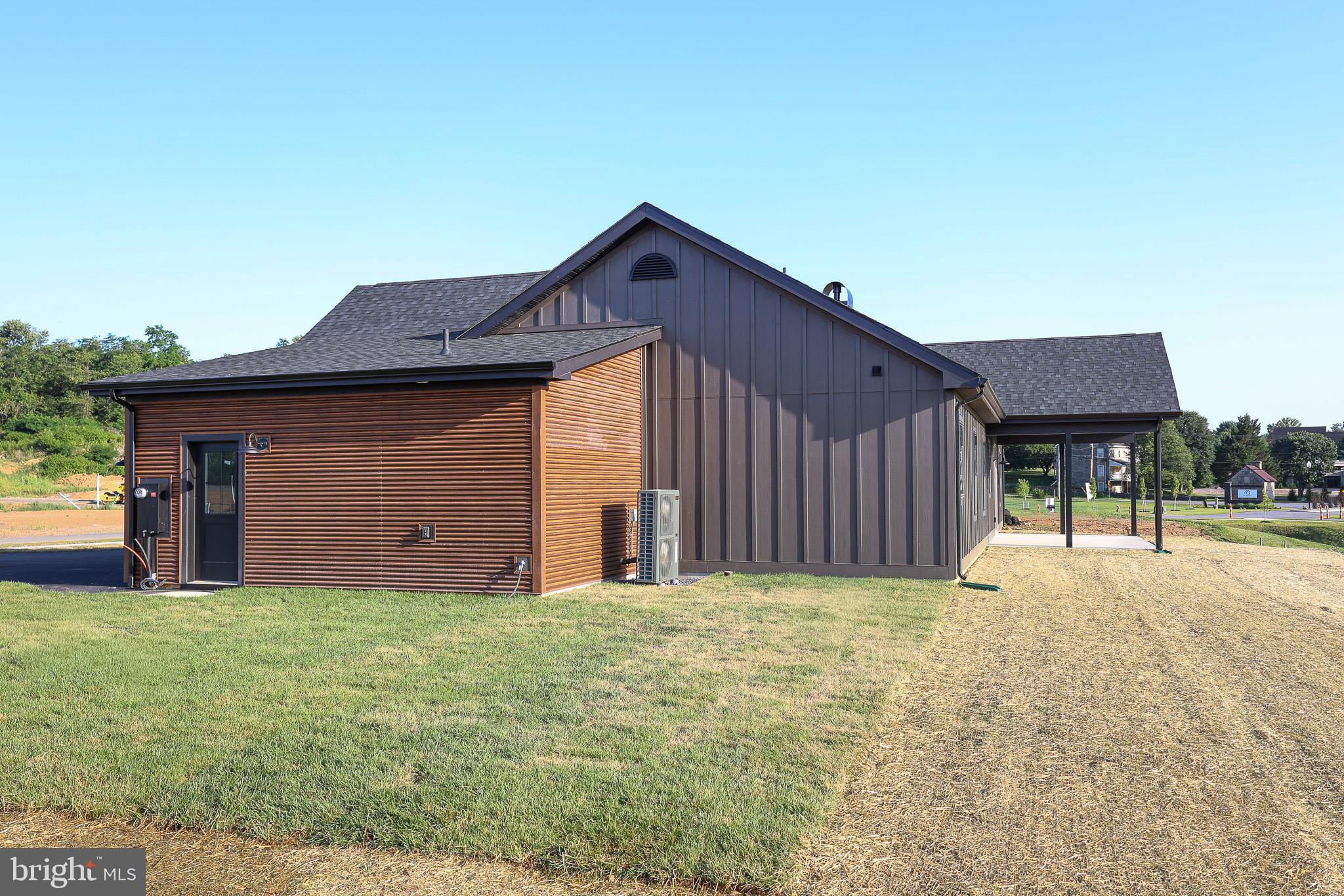 45 GRAND RAPIDS DRIVE