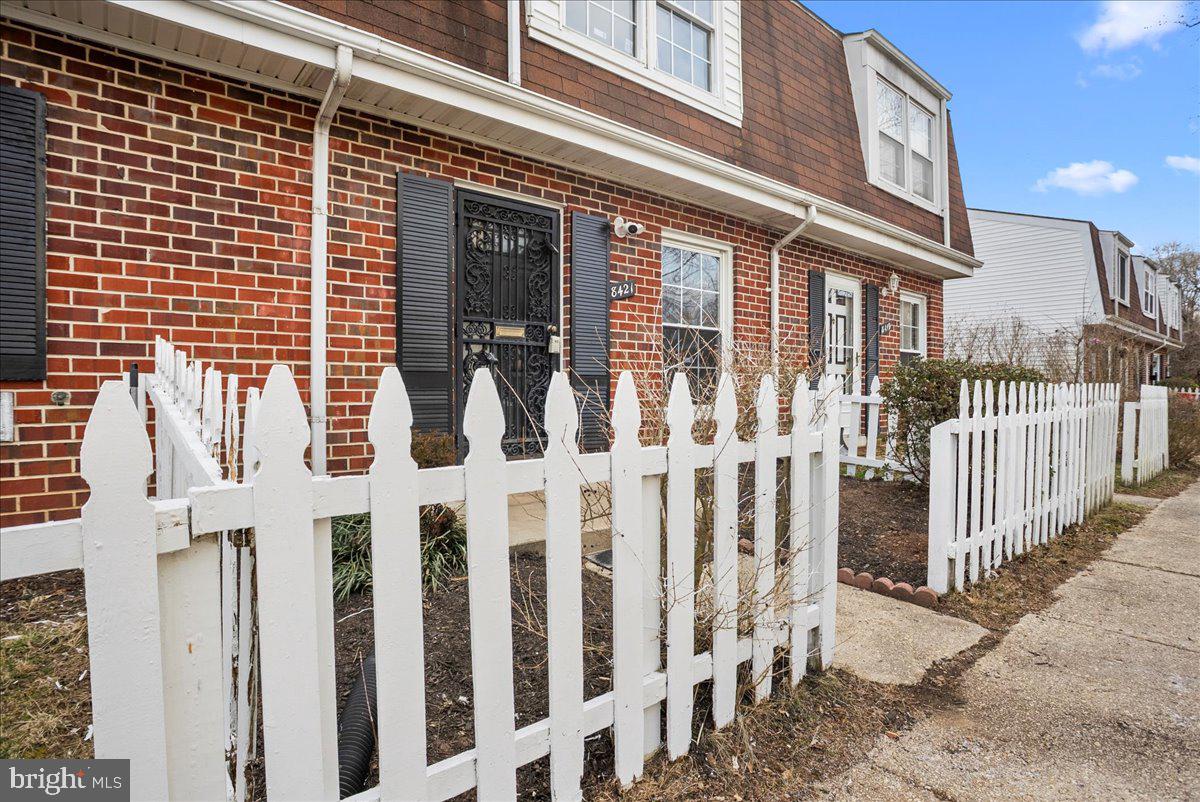 WARFIELD CONDOMINIUMS - Residential