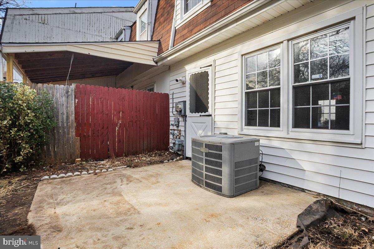 WARFIELD CONDOMINIUMS - Residential