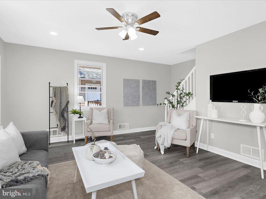 ARBUTUS TERRACE - Residential