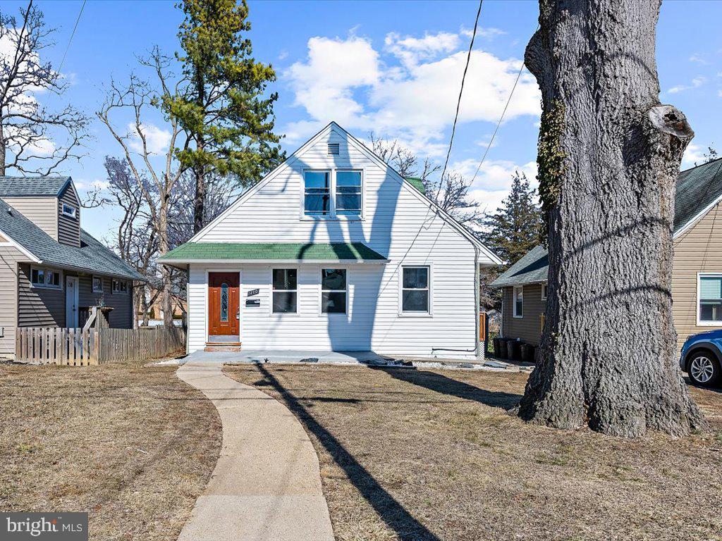 ARBUTUS TERRACE - Residential
