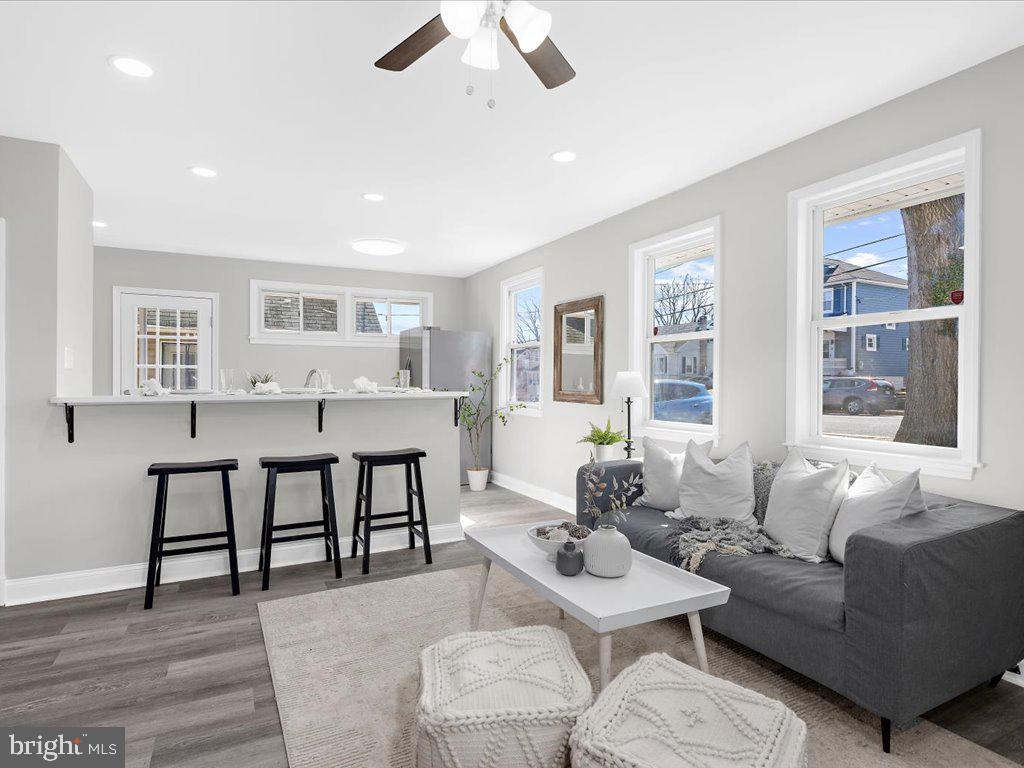 ARBUTUS TERRACE - Residential