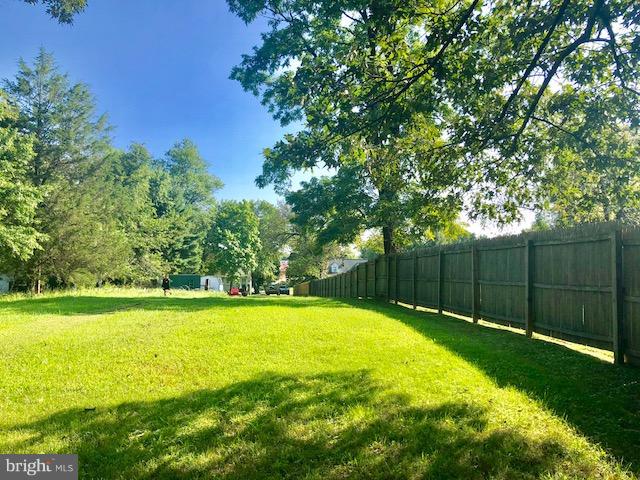 PADGENTS CORNER - Residential