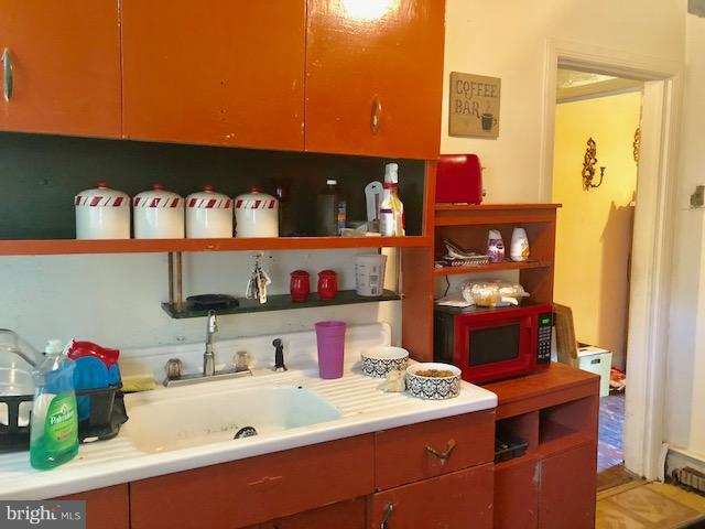 PADGENTS CORNER - Residential