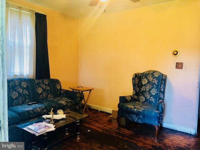 PADGENTS CORNER - Residential